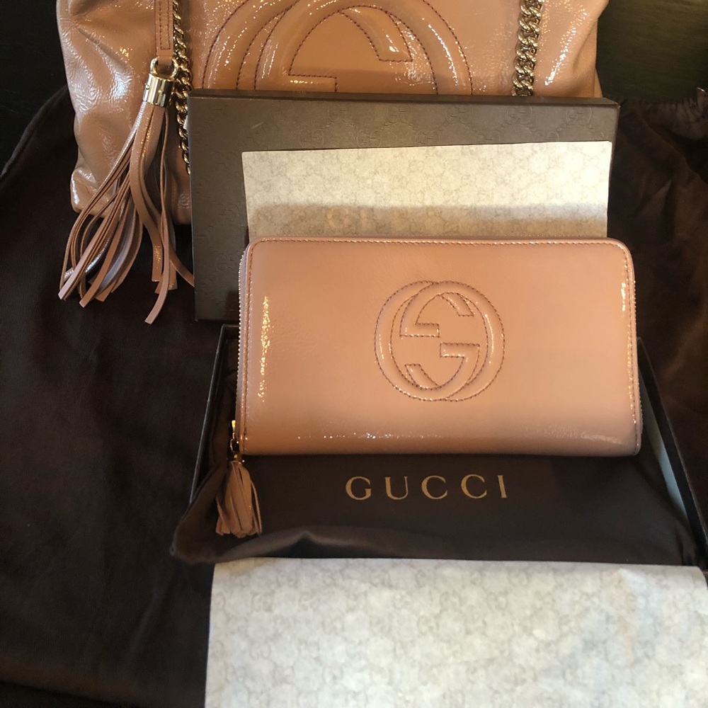 New Gucci Soho Pat. Leather Zip around  Wallet